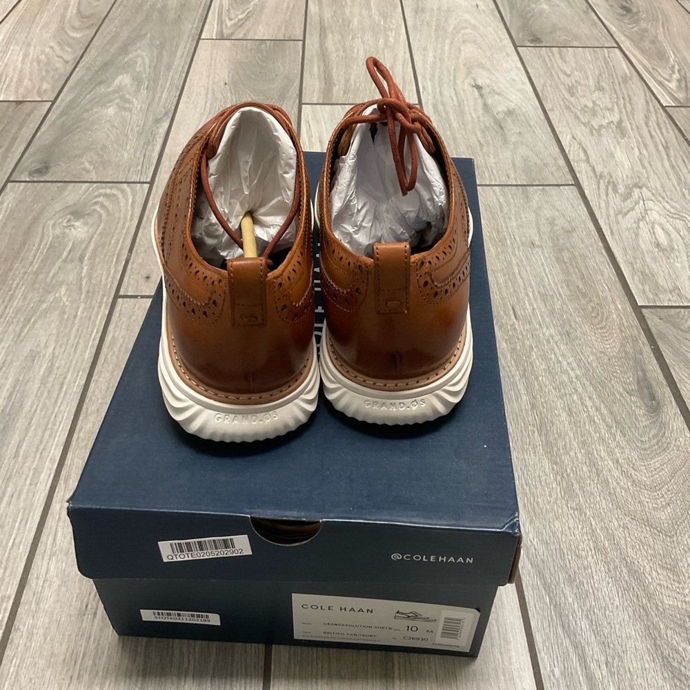 Men's Cole Haan Grand Evolution Shortwing Oxford British Tan/Ivory Sz 10 C26930 - Picture 5 of 7